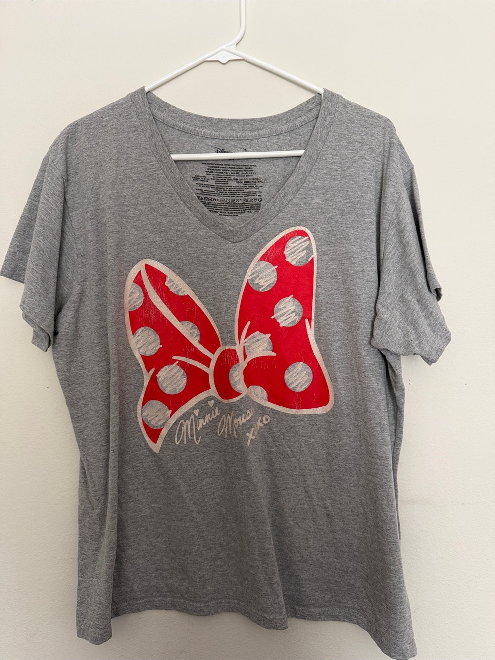 Disney Store Gray V‑Neck Tee Minnie Mouse Bow Distressed